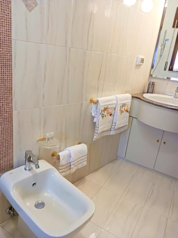 47, Vittorio Veneto Hotel Locorotondo Kültér fotó